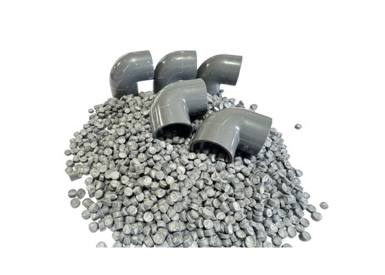 Granulés de PVC Matière plastique Composé de PVC blanc pour tuyaux et raccords en PVC Raccords de tuyauterie par injection Matière première PVC Granulés de composés plastiques modifiés Particules